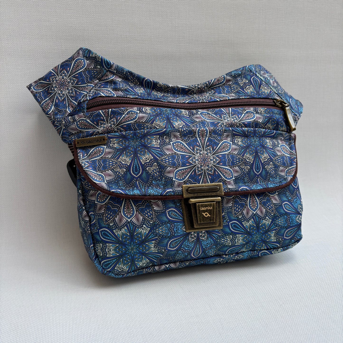Riñonera "Special Mandalas Blue" + Bolsillo trasero · Pieza Única Núm. 16668