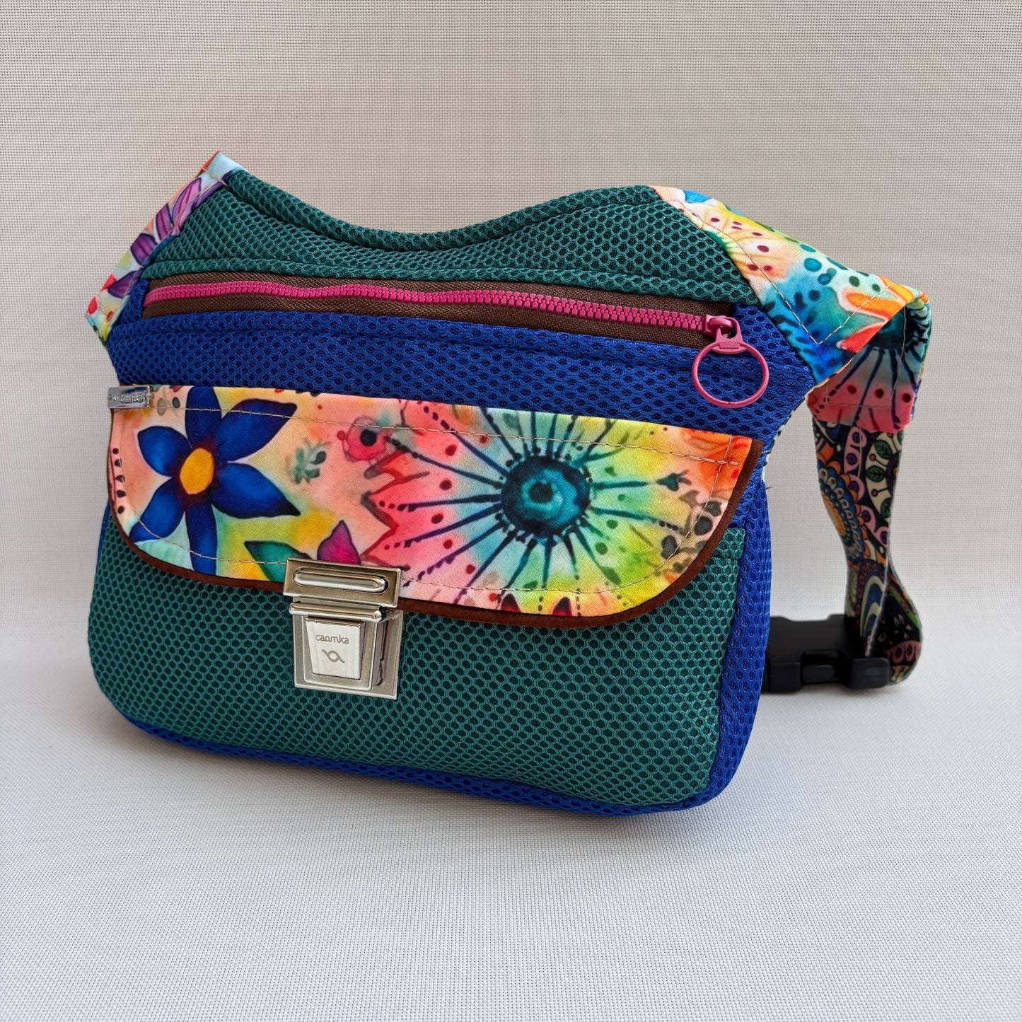Riñonera "Special Flower Party Top" · Pieza Única Núm. 18304