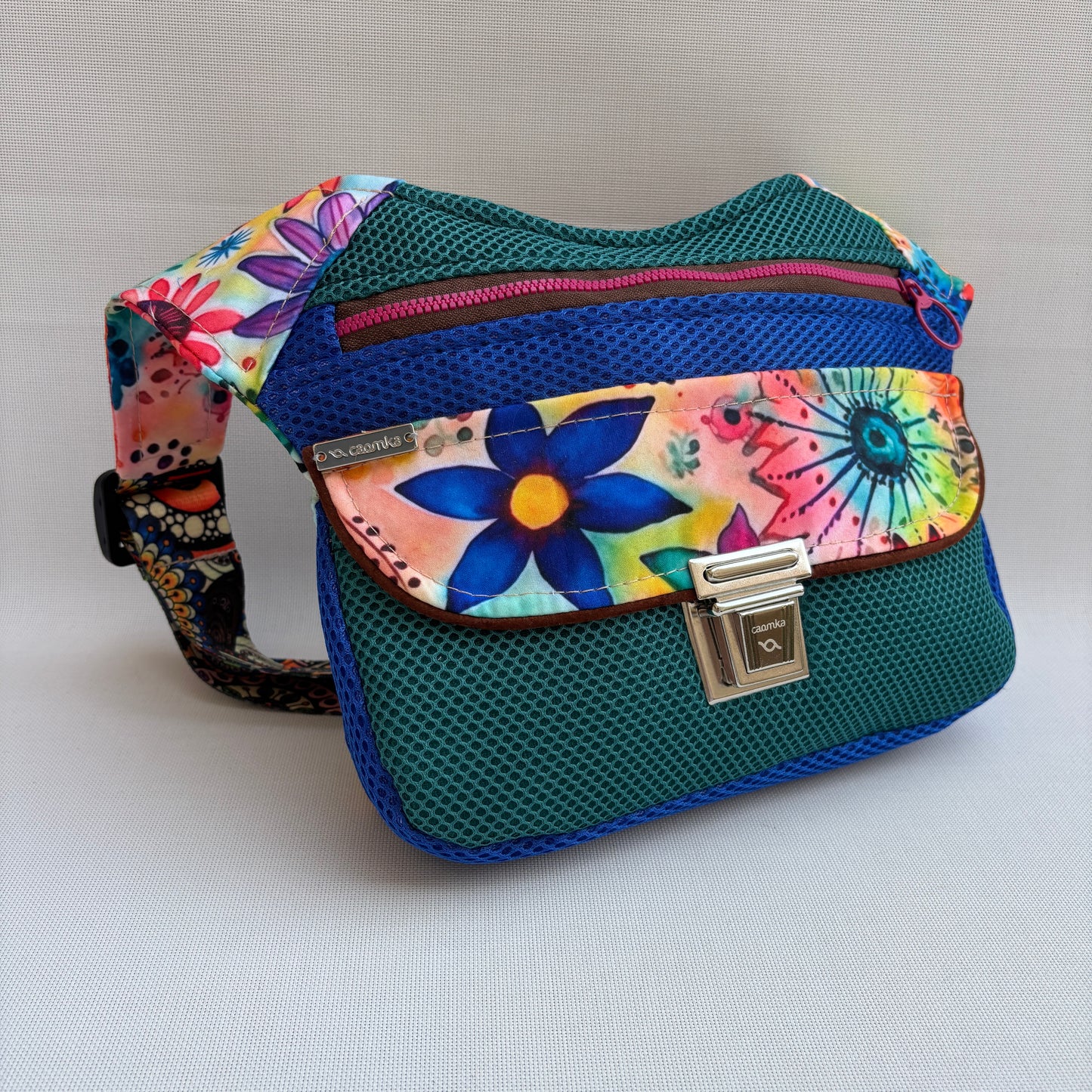 Riñonera "Special Flower Party Top" · Pieza Única Núm. 18304