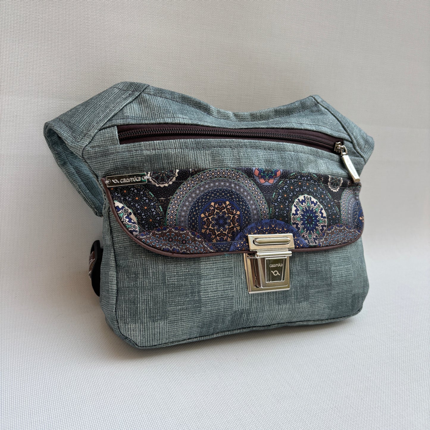 Riñonera "Special Couple Mandalas Top" · Impermeable · Pieza Única Núm. 18302