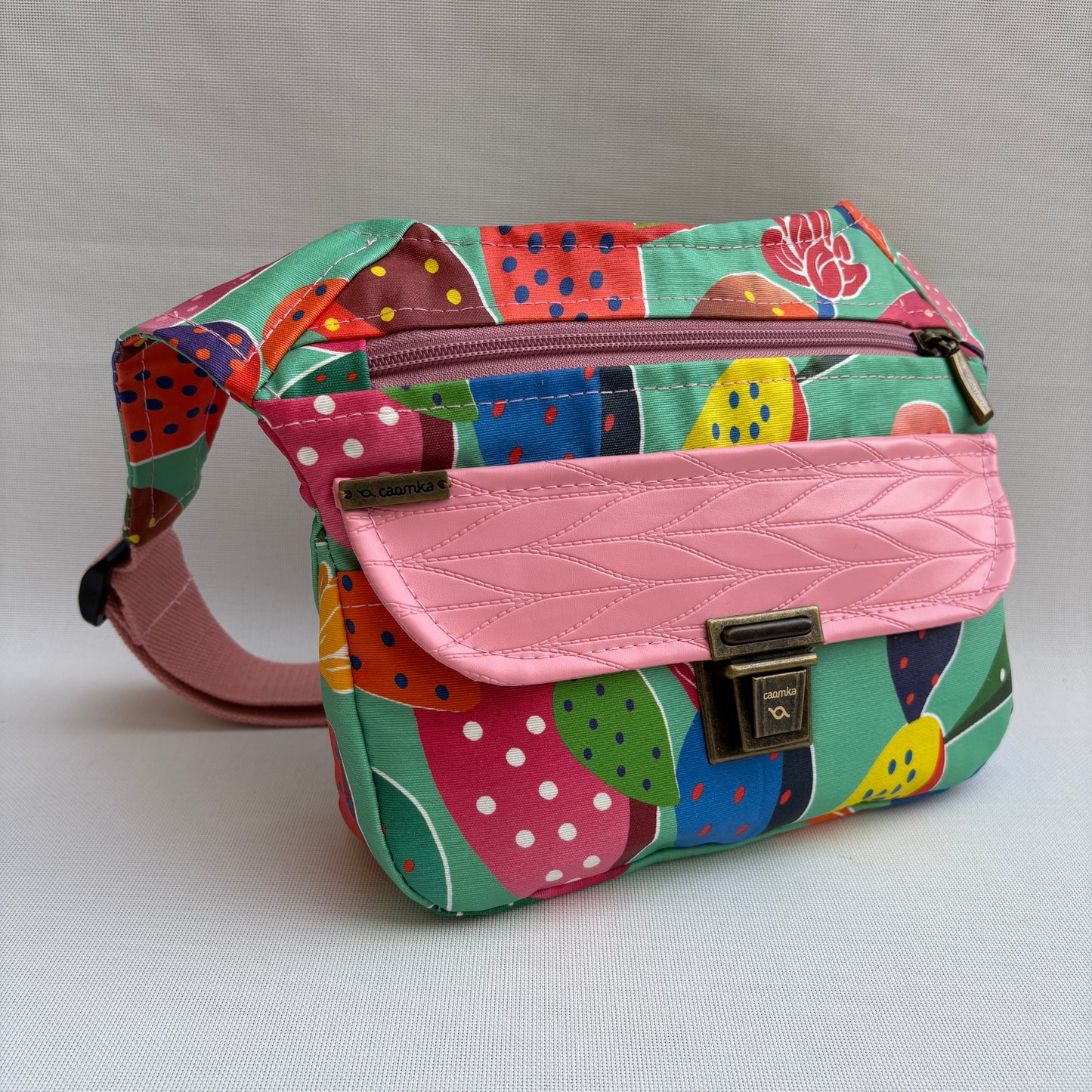 Spezielles schwarzes „Cordura“ &amp; Silber + Gesäßtasche, exklusives Teil Nr. 11492