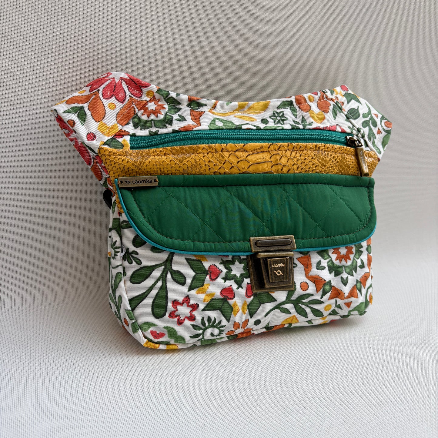 Spezielles schwarzes „Cordura“ &amp; Silber + Gesäßtasche, exklusives Teil Nr. 11492