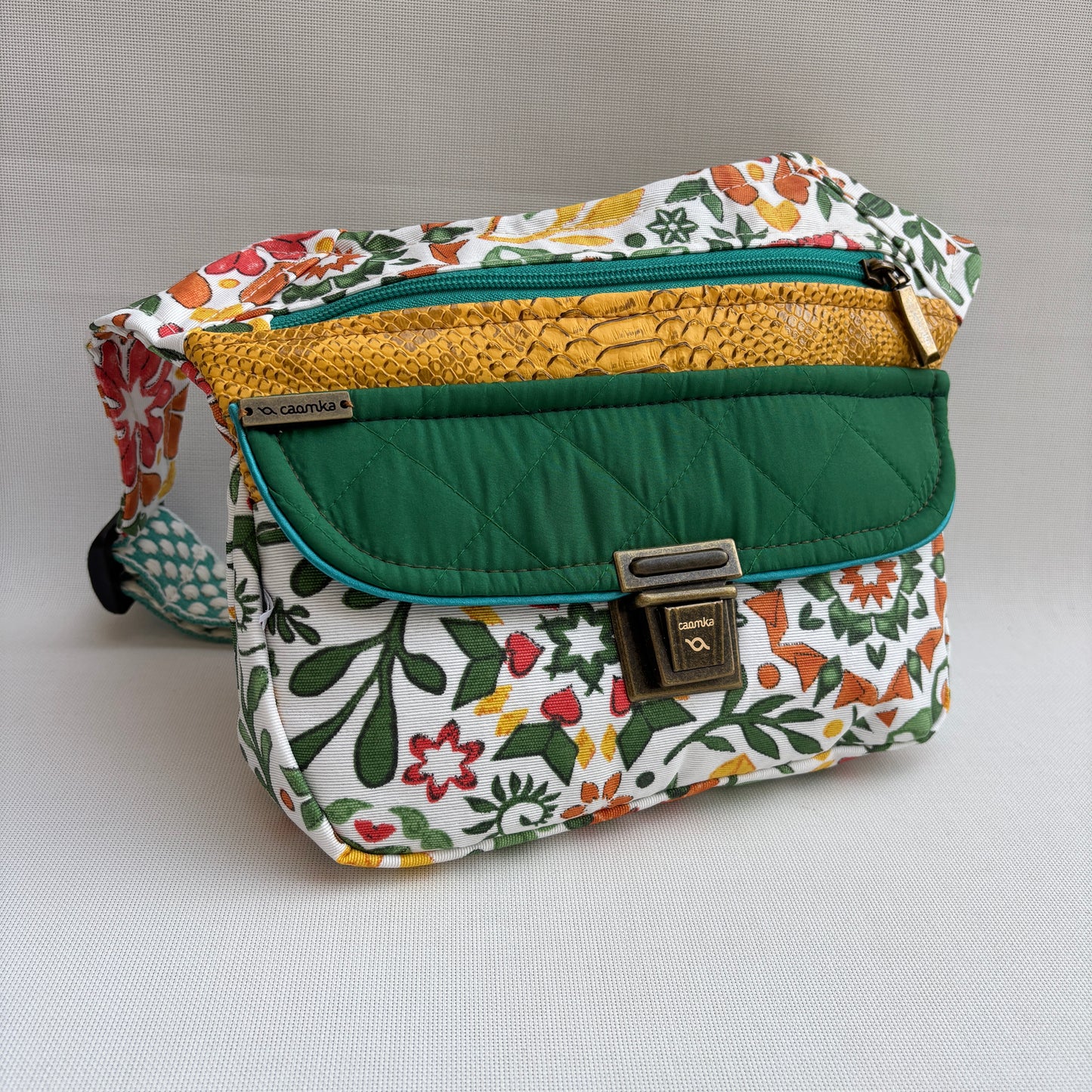 Spezielles schwarzes „Cordura“ &amp; Silber + Gesäßtasche, exklusives Teil Nr. 11492