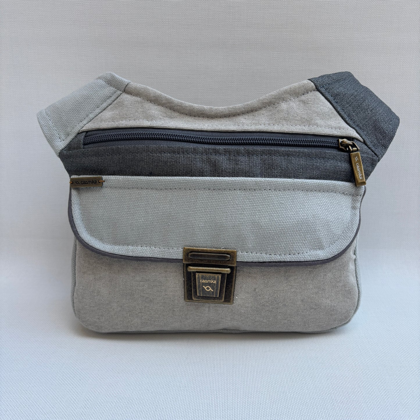 Riñonera "Elegant Gray" + Bolsillo trasero · Pieza Única Núm. 17446