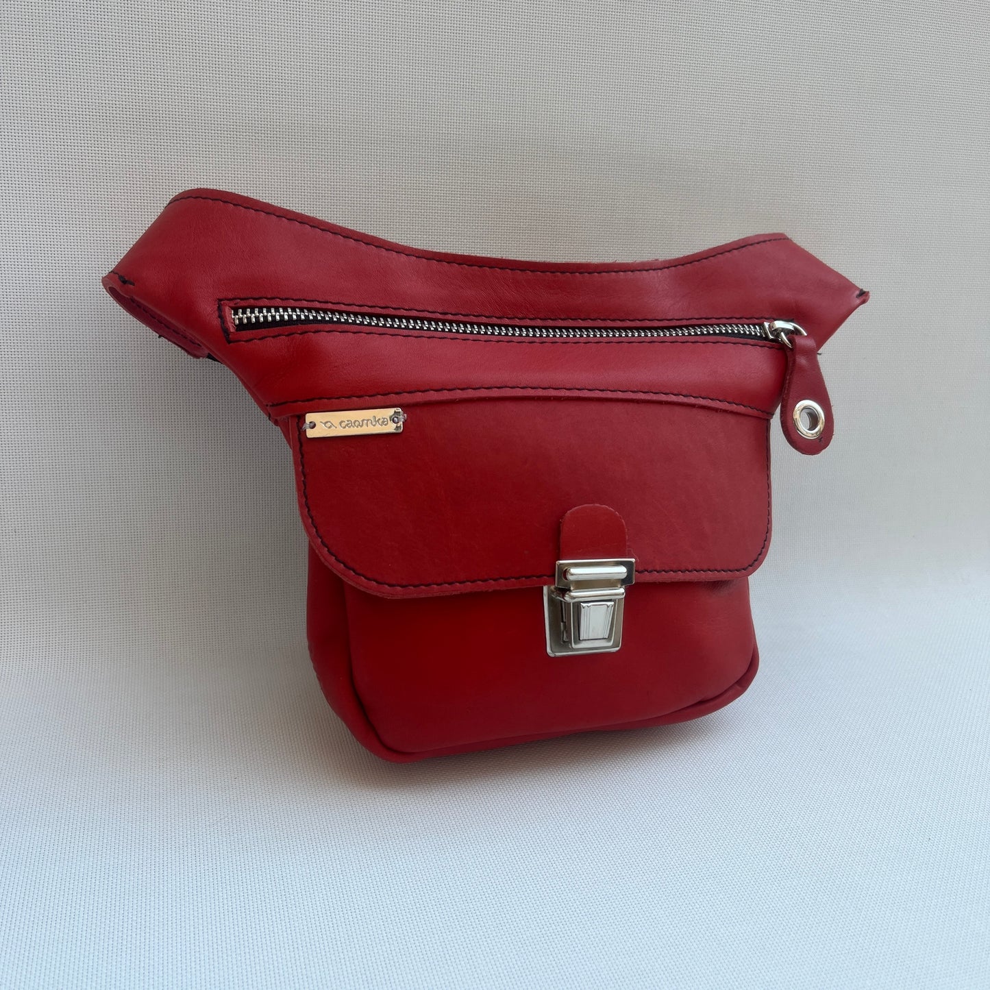 Mini Classic Red & Silver · Piel natural · Pieza Exclusiva Núm. 14886
