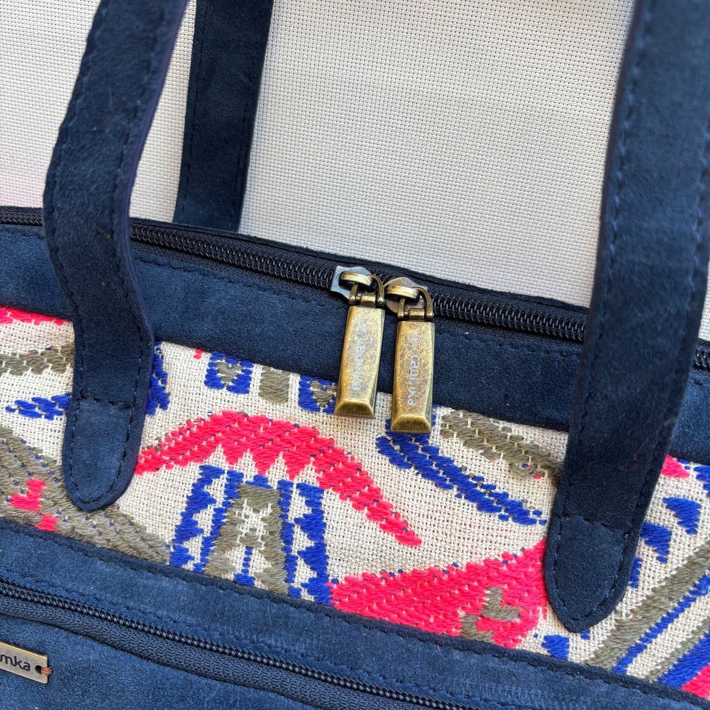 Bolso Carla "Tribal Blue Luxe" · Pieza Única Núm. 18959 (primeras piezas) en evolución.