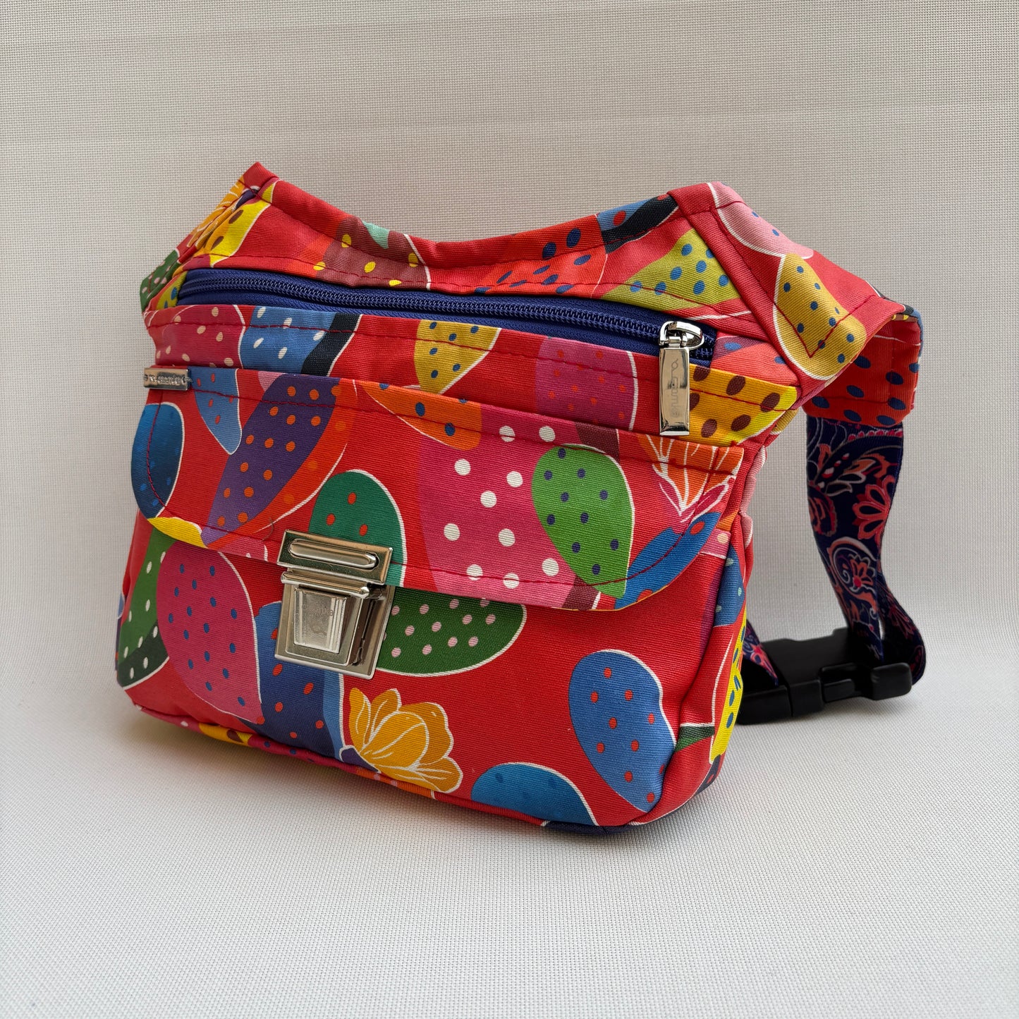 Riñonera "Special Cactus Garden Top" · Impermeable · Pieza Única Núm. 18160