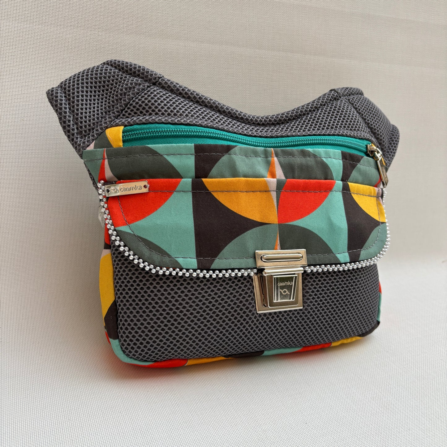 Riñonera "Soft 3D Colors Top" + Bolsillo trasero · Pieza Única Núm. 18217