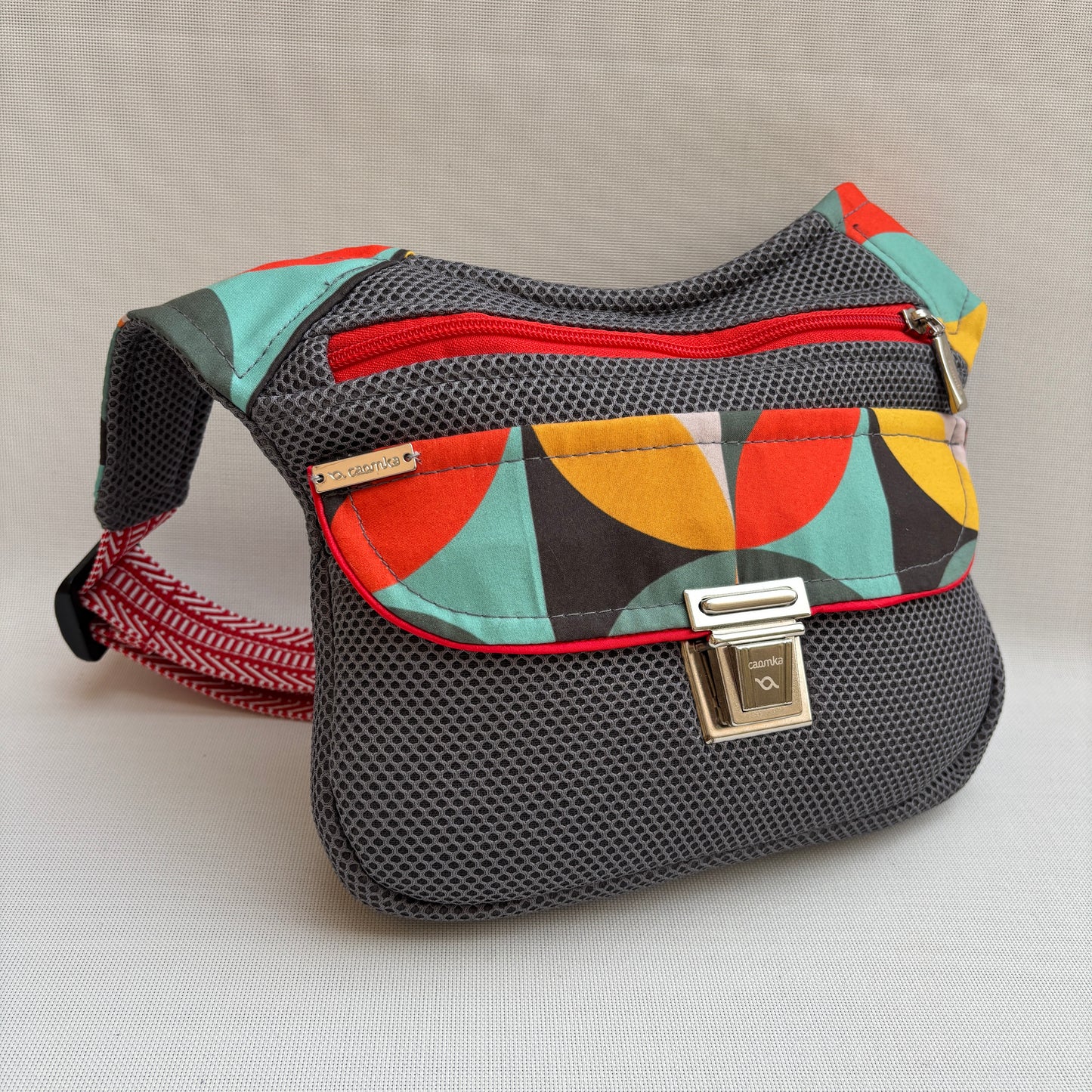 Riñonera "Soft Colors 3D  Top" + Bolsillo trasero · Pieza Única Núm. 18161