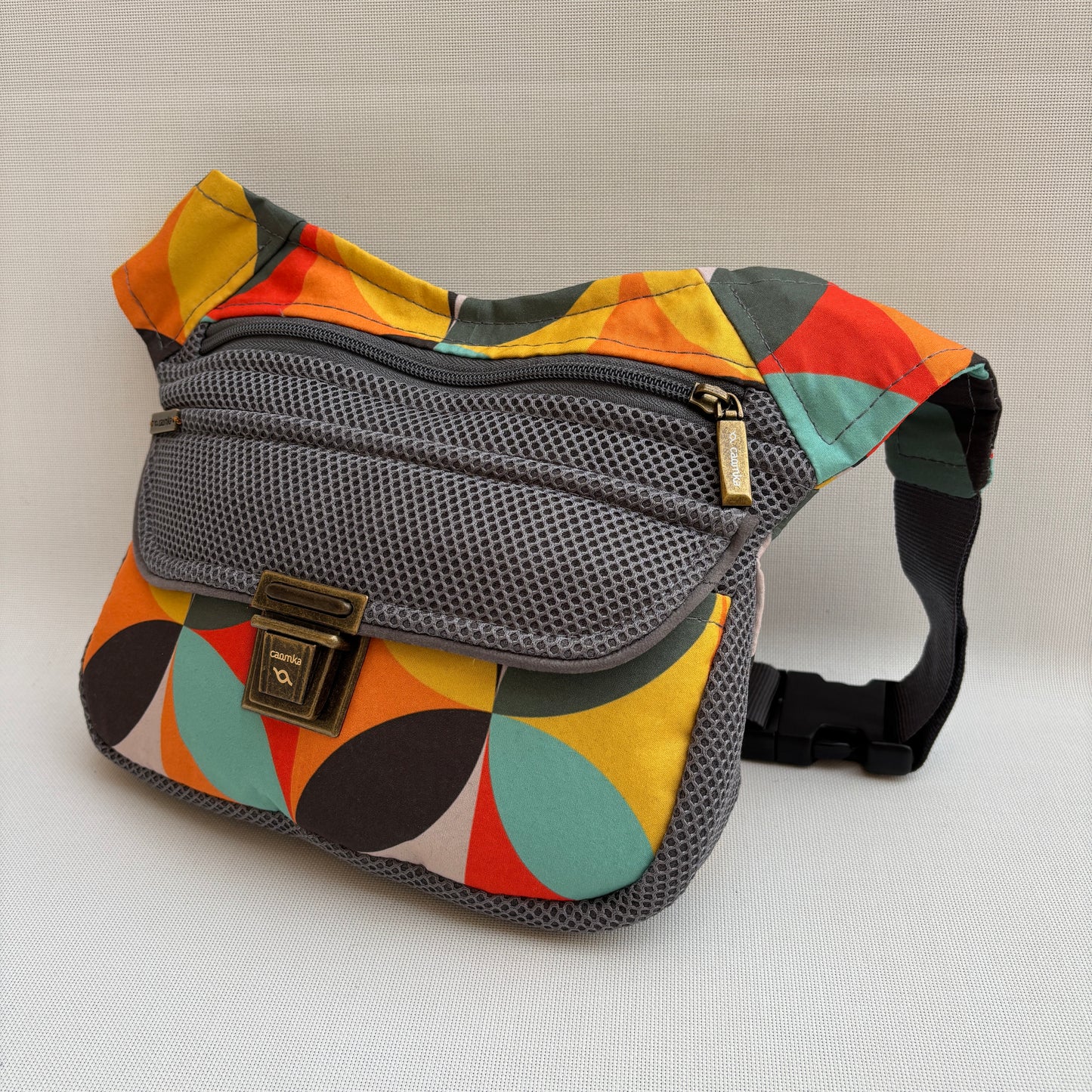 Riñonera "Special Colors& Soft3D" + Bolsillo trasero · Pieza Única Núm. 18212