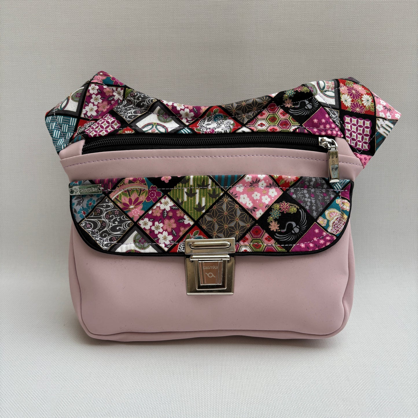 Special Japanese Top + Bolsillo trasero · Polipiel Vegana · Pieza Única Núm. 15837