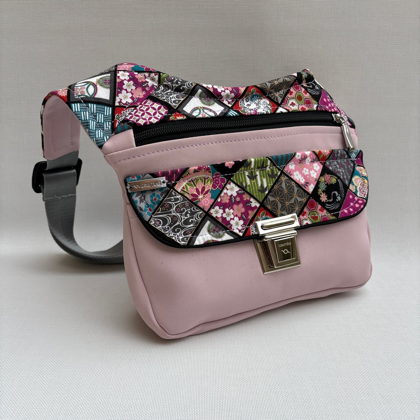 Special Japanese Top + Bolsillo trasero · Polipiel Vegana · Pieza Única Núm. 15837
