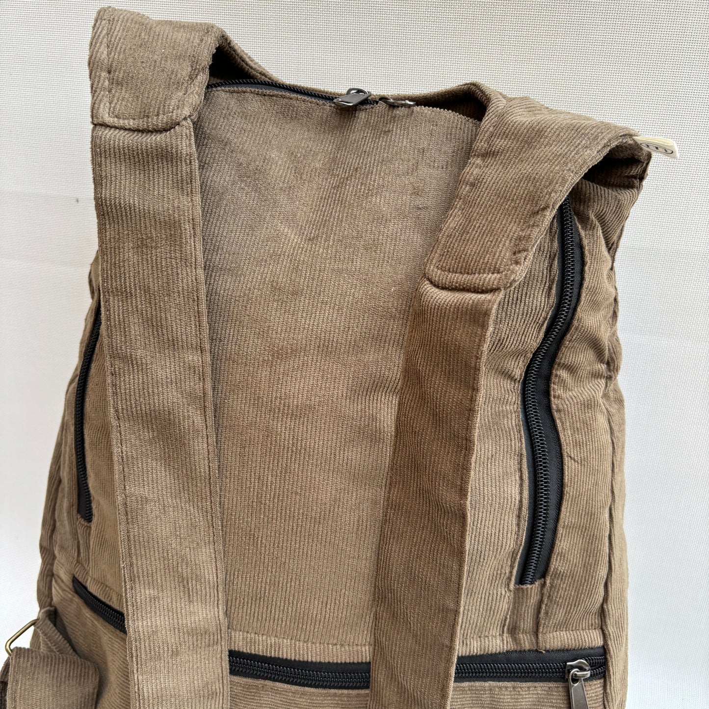 Mochila Multibolsillos "Sagarmatha" Pana & Colors · Pieza Única 18191