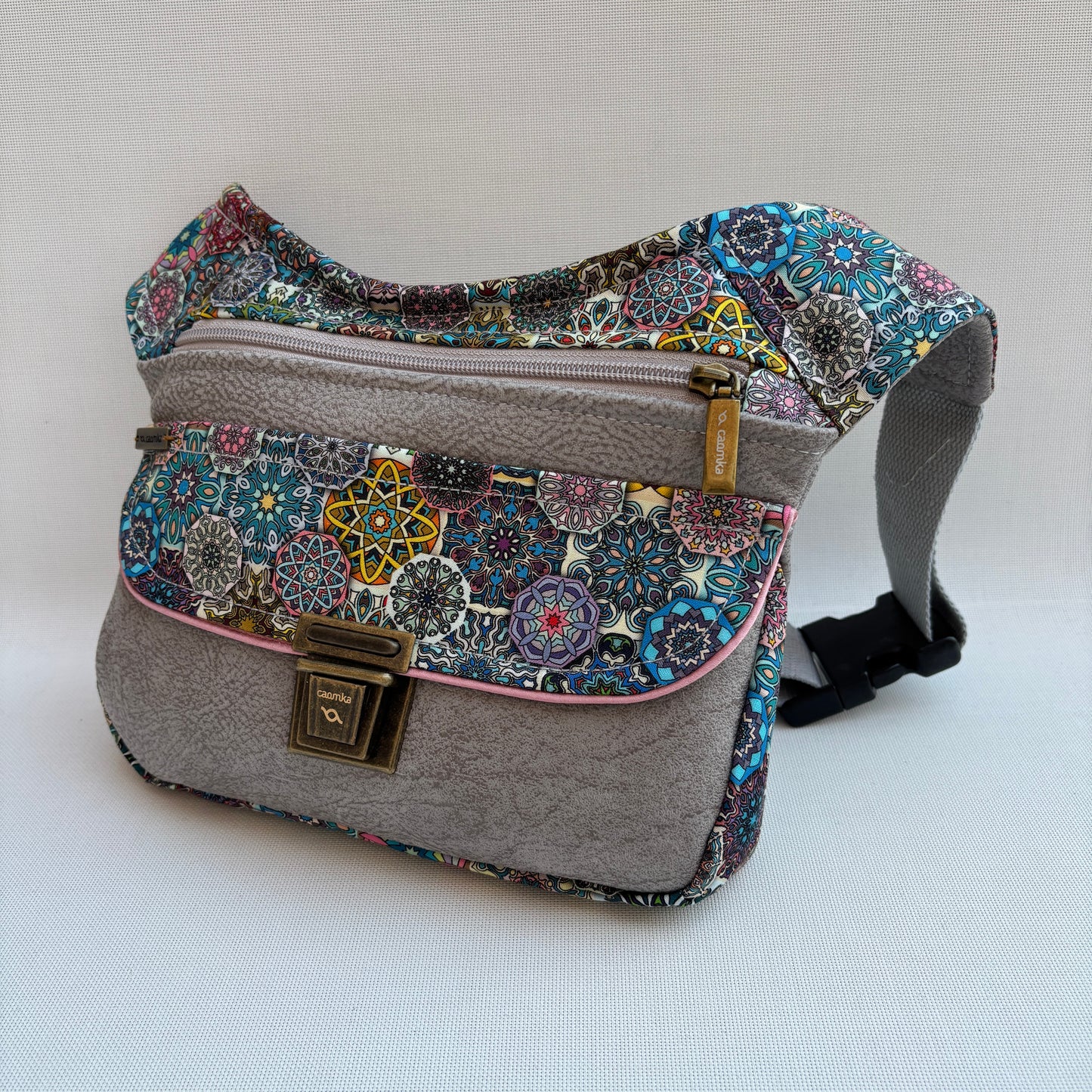 Riñonera "Special Mandalas Top" + Bolsillo trasero · Antelina suave · Pieza Única Núm. 16760