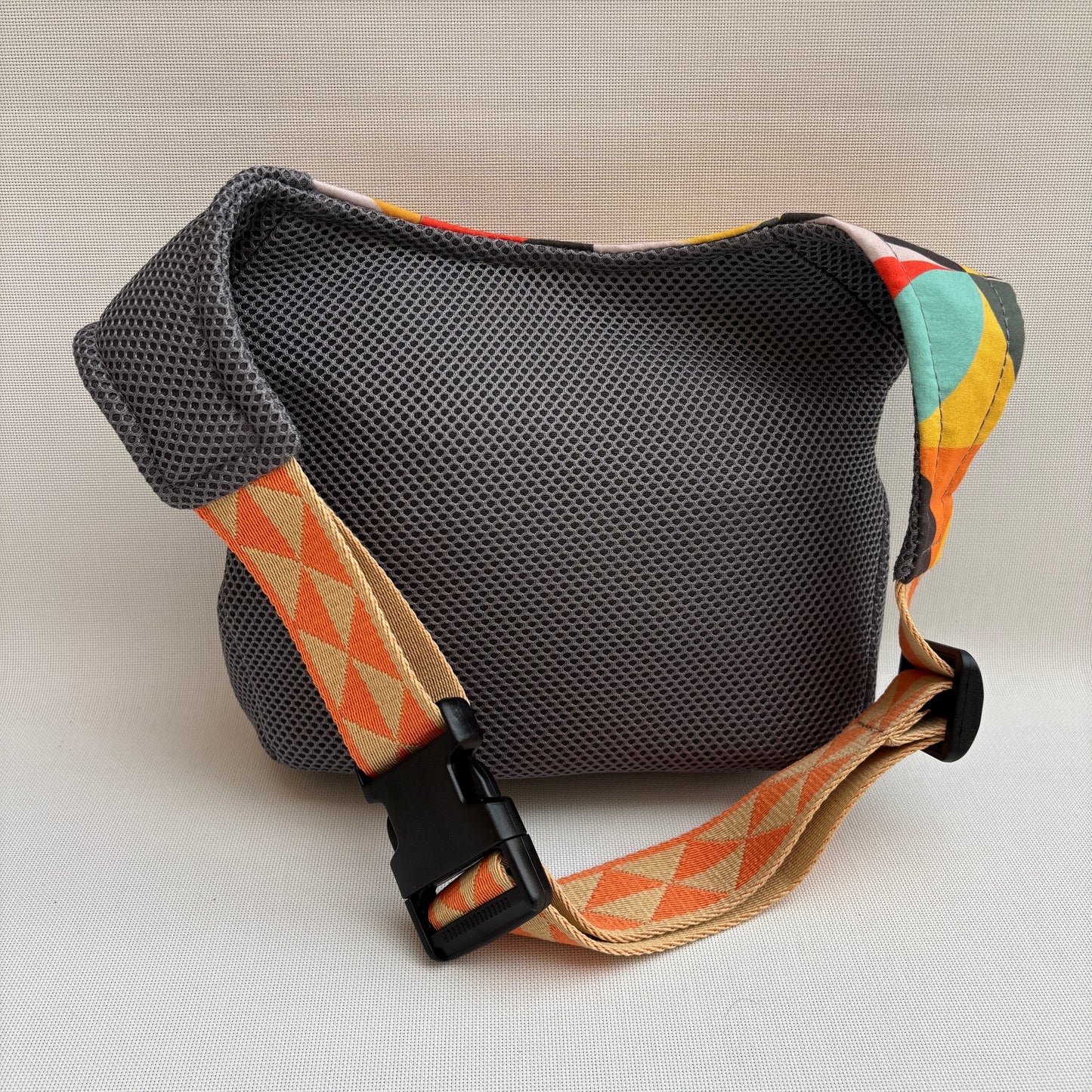 Riñonera "Soft3D Colors Top" · Pieza Única Núm. 18197