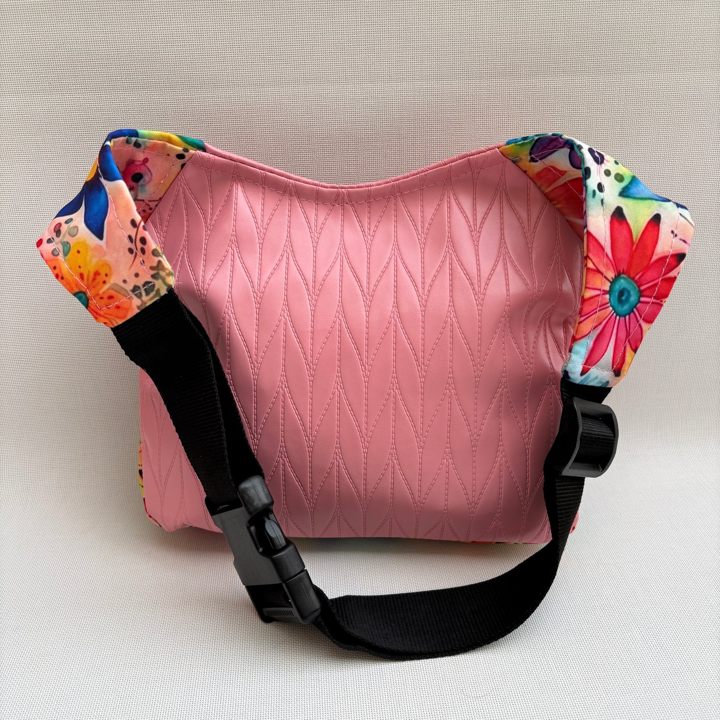 Riñonera "Special Pink Sweet" · Polipiel · Pieza Única Núm. 18196