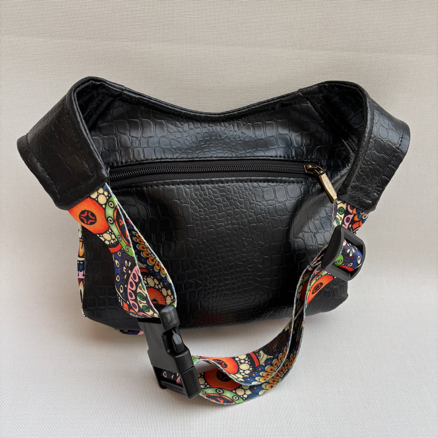 Riñonera "Special Mandalas Black Top" + Bolsillo trasero · Polipiel · Pieza Única Núm. 18195