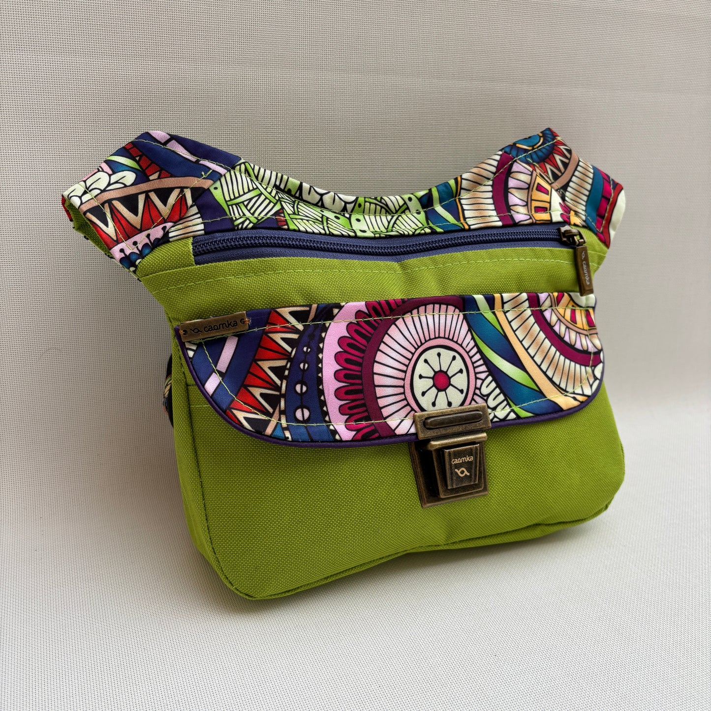 Riñonera "Special Mandalas Energy Top" + Bolsillo trasero · Pieza Única Núm. 18194