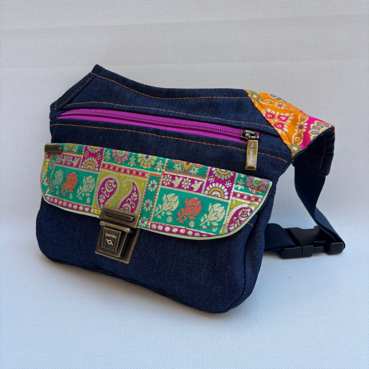 Riñonera "Special Jeans India" · Pieza única Núm. 18930