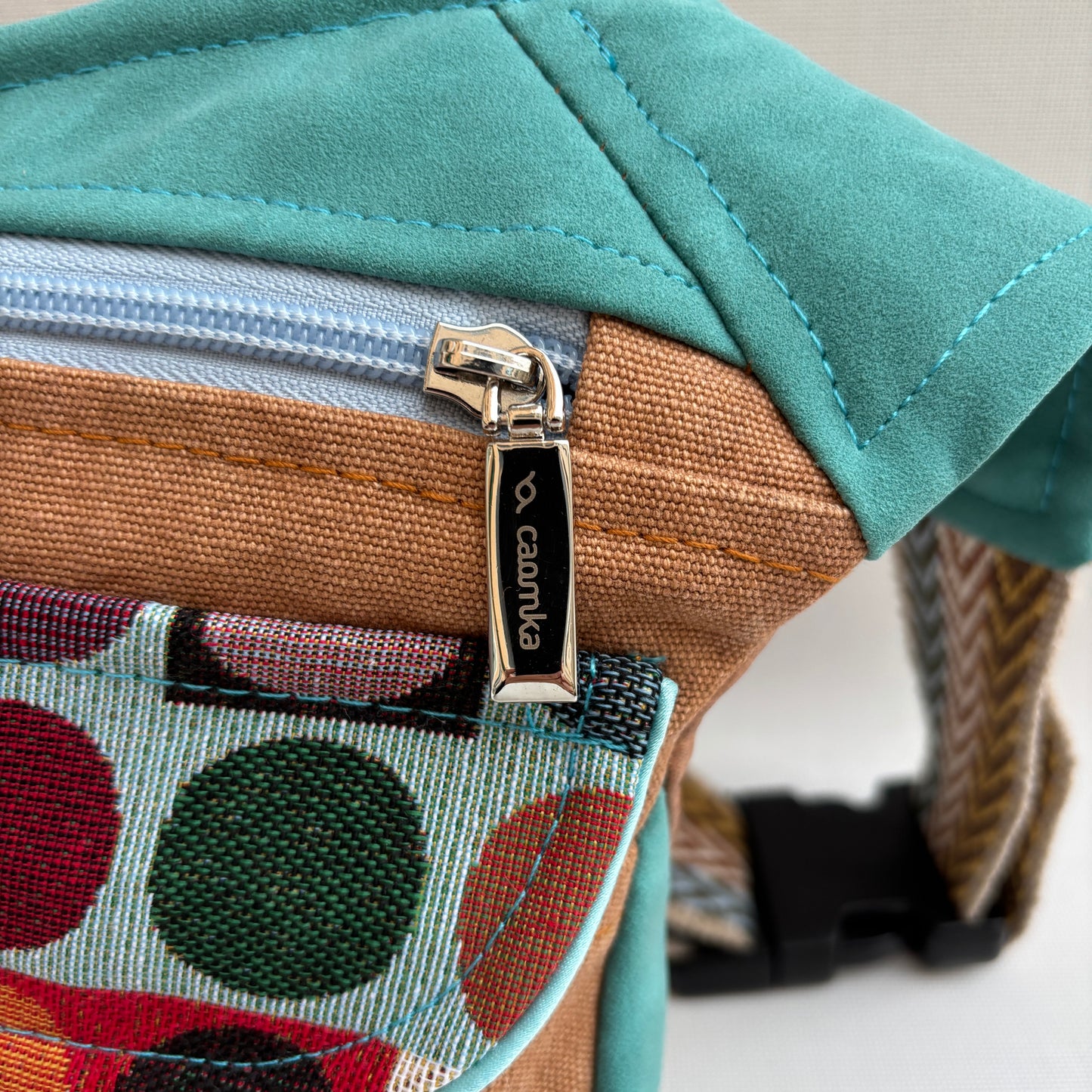 Riñonera "Special Color Dots Top" · Pieza Única Núm. 18327