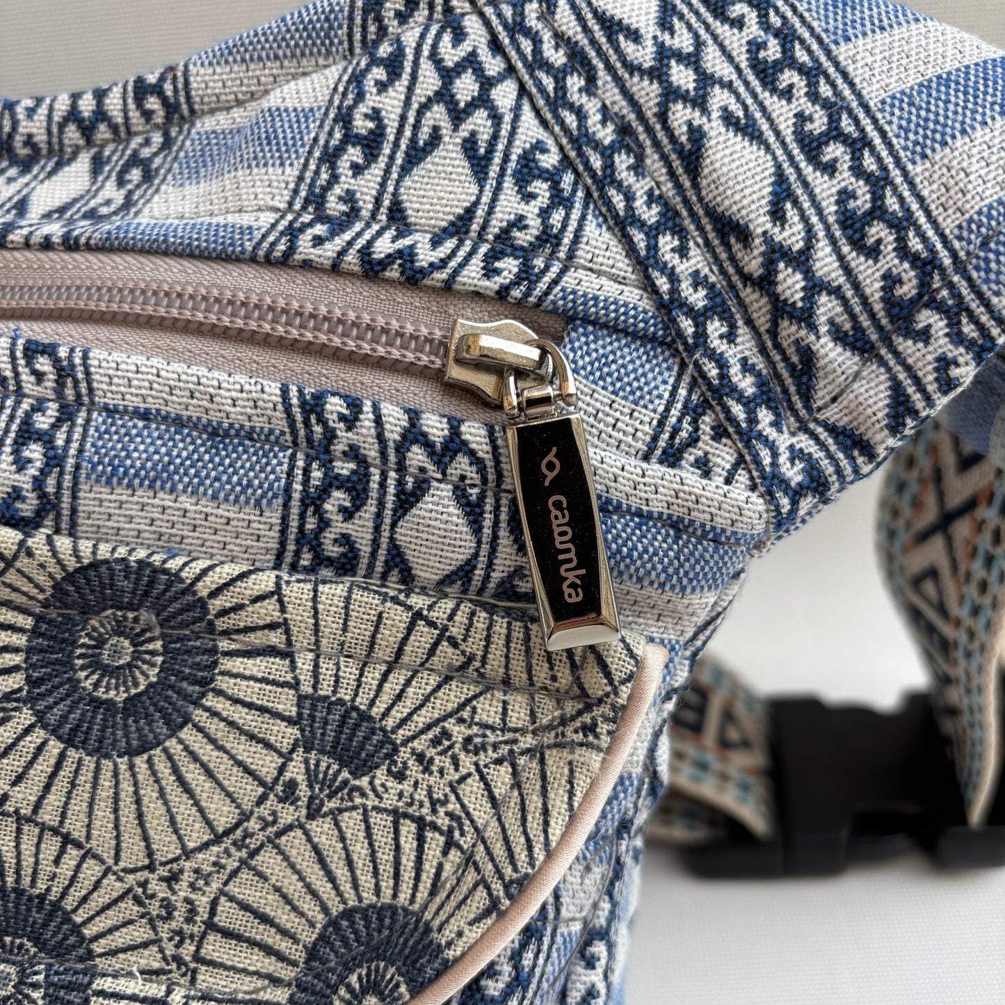 Riñonera "Special Art Top " + Bolsillo trasero · Pieza Única Núm. 18328