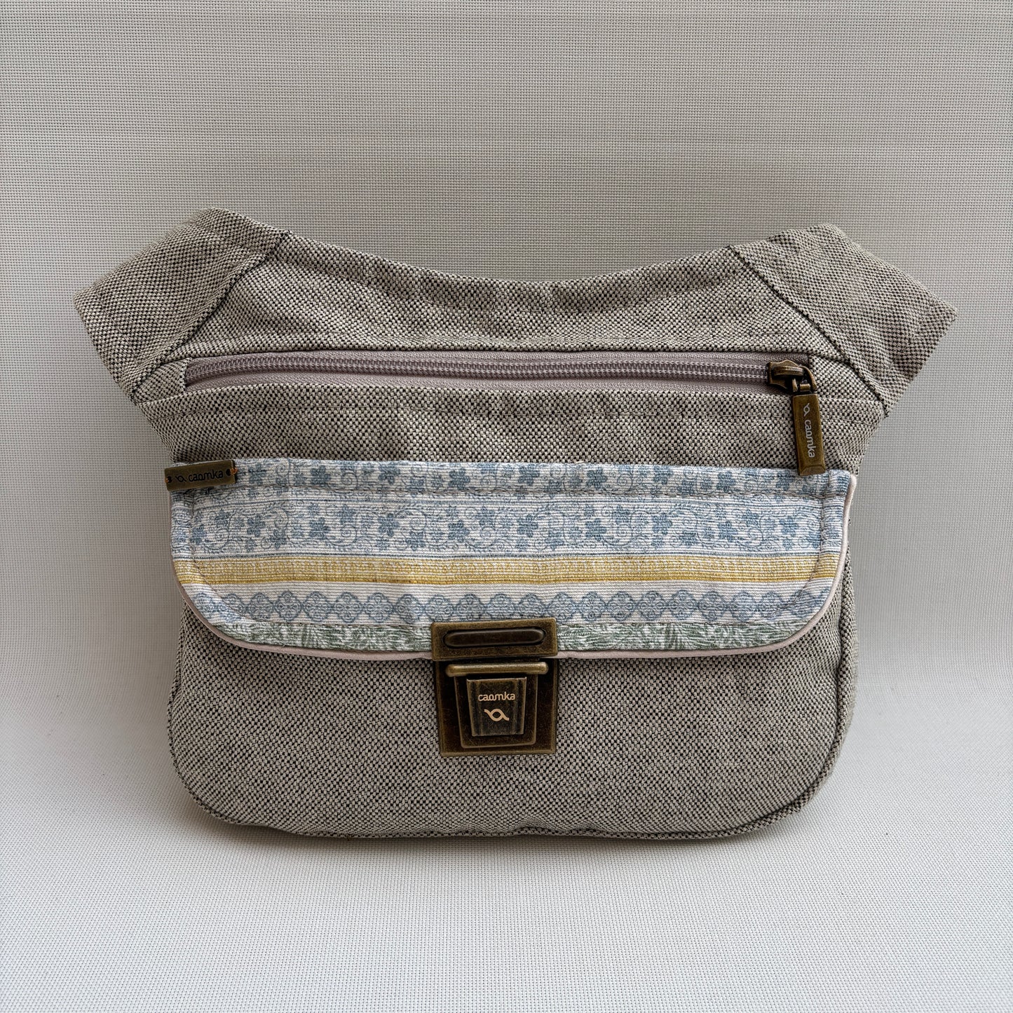 Riñonera "Special Etnical Top " + Bolsillo trasero · Pieza Única Núm. 18329