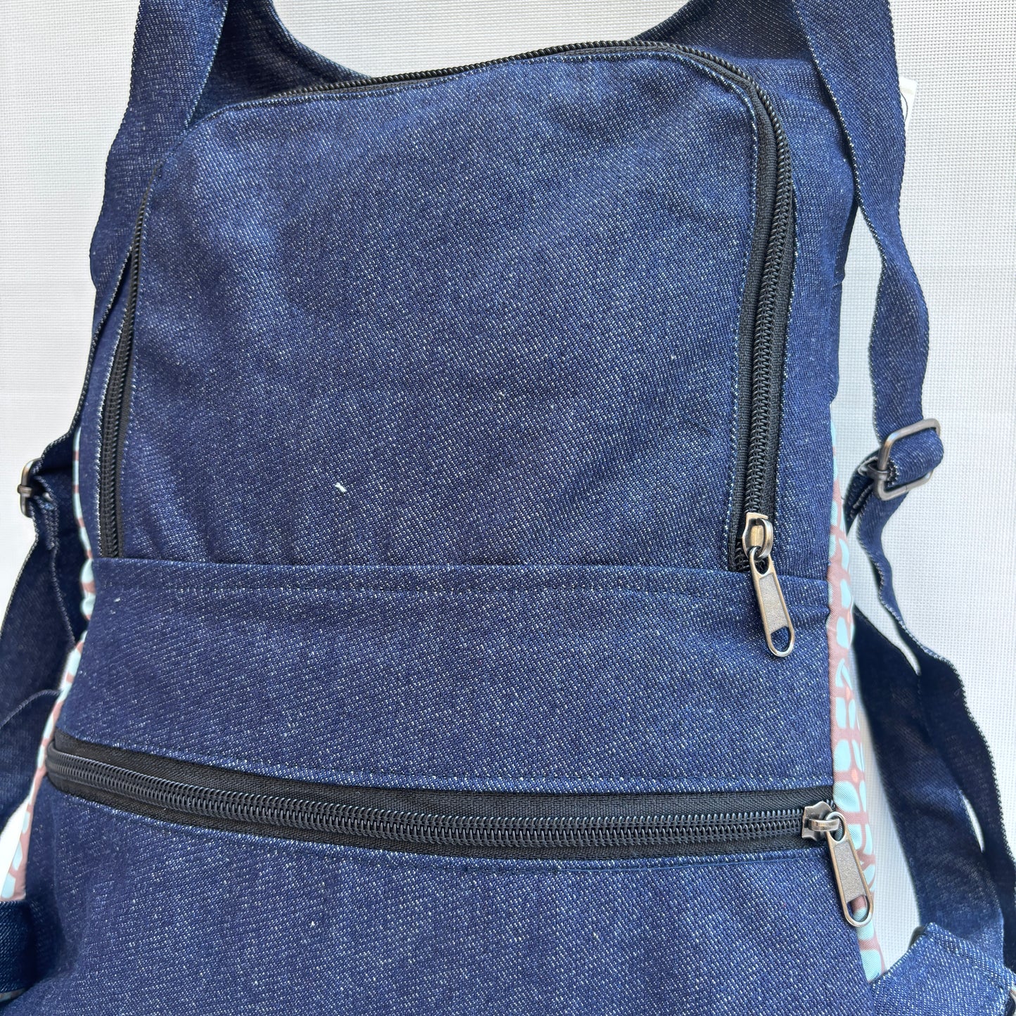 Mochila "Jeans Everest" · Súper ligera · Pieza 18933