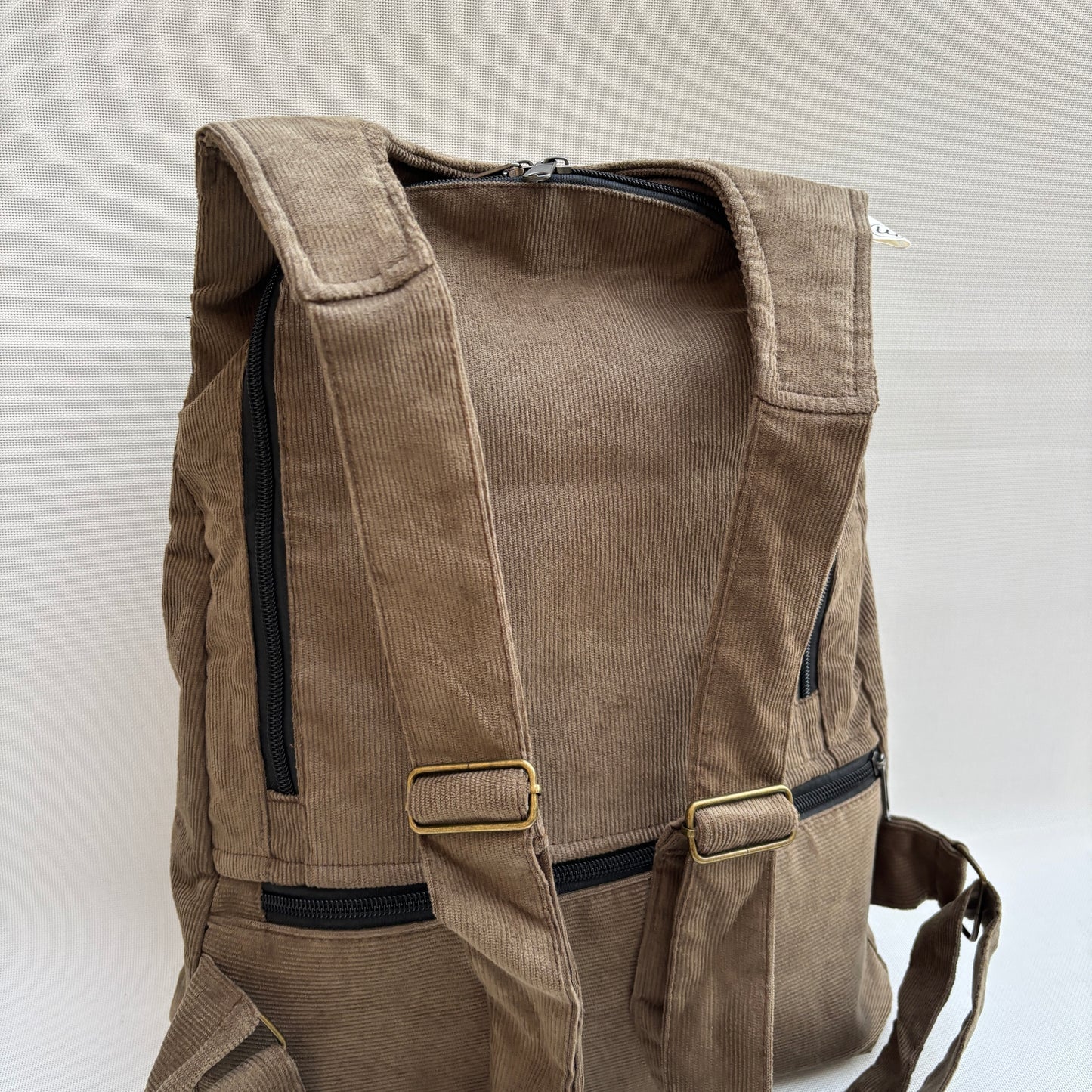 Mochila Multibolsillos "Sagarmatha" Pana & Colors · Pieza 18185