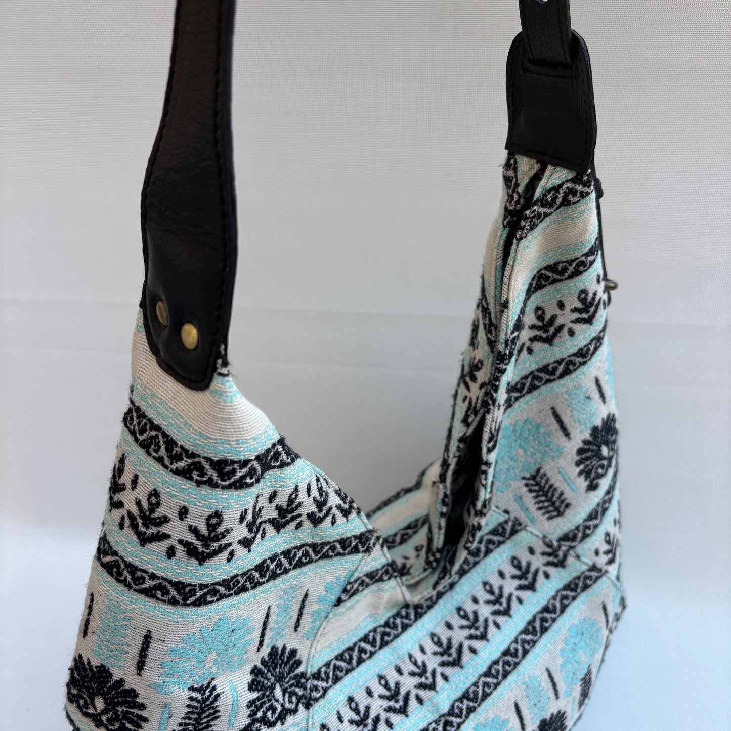 Bolso Violeta "Aqua India Breeze" · Pieza Única Núm. 18950 (primeras piezas) en evolución.