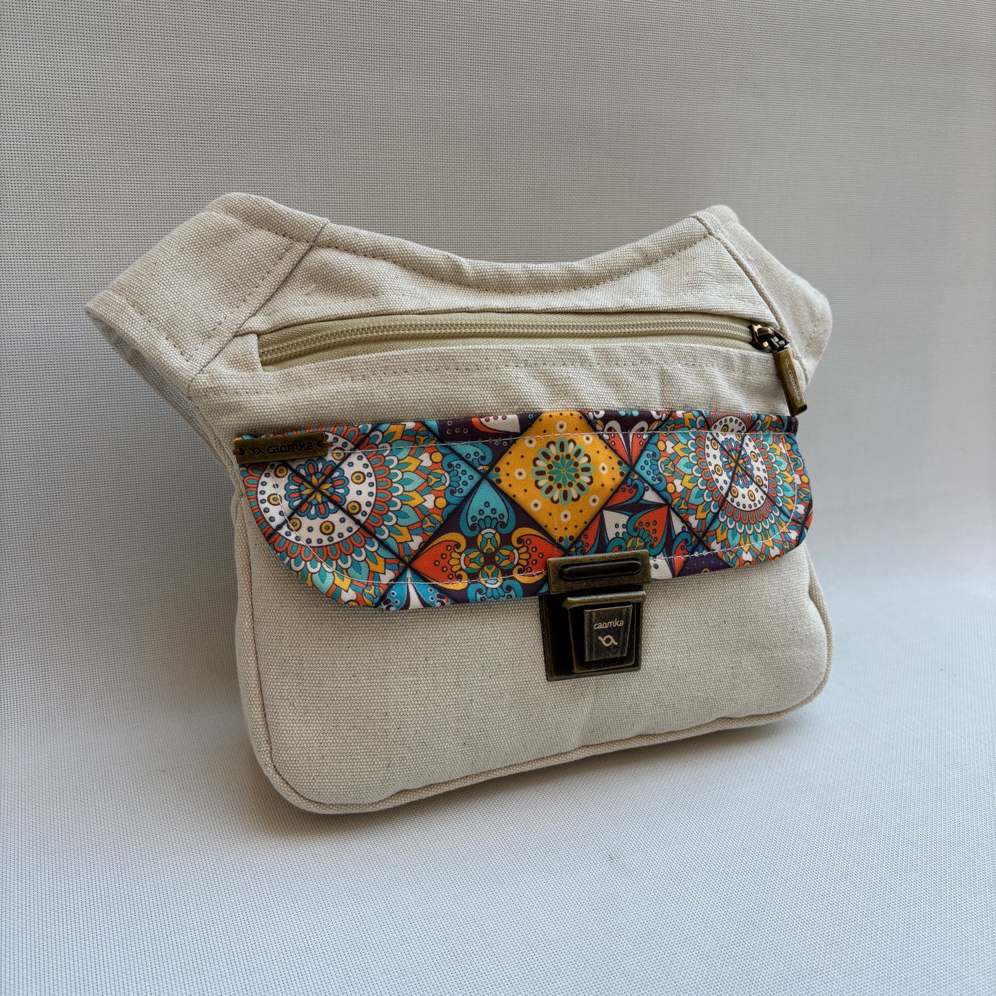Riñonera "Special Mandalas Color Top" + Bolsillo trasero · Pieza Única Núm. 17457