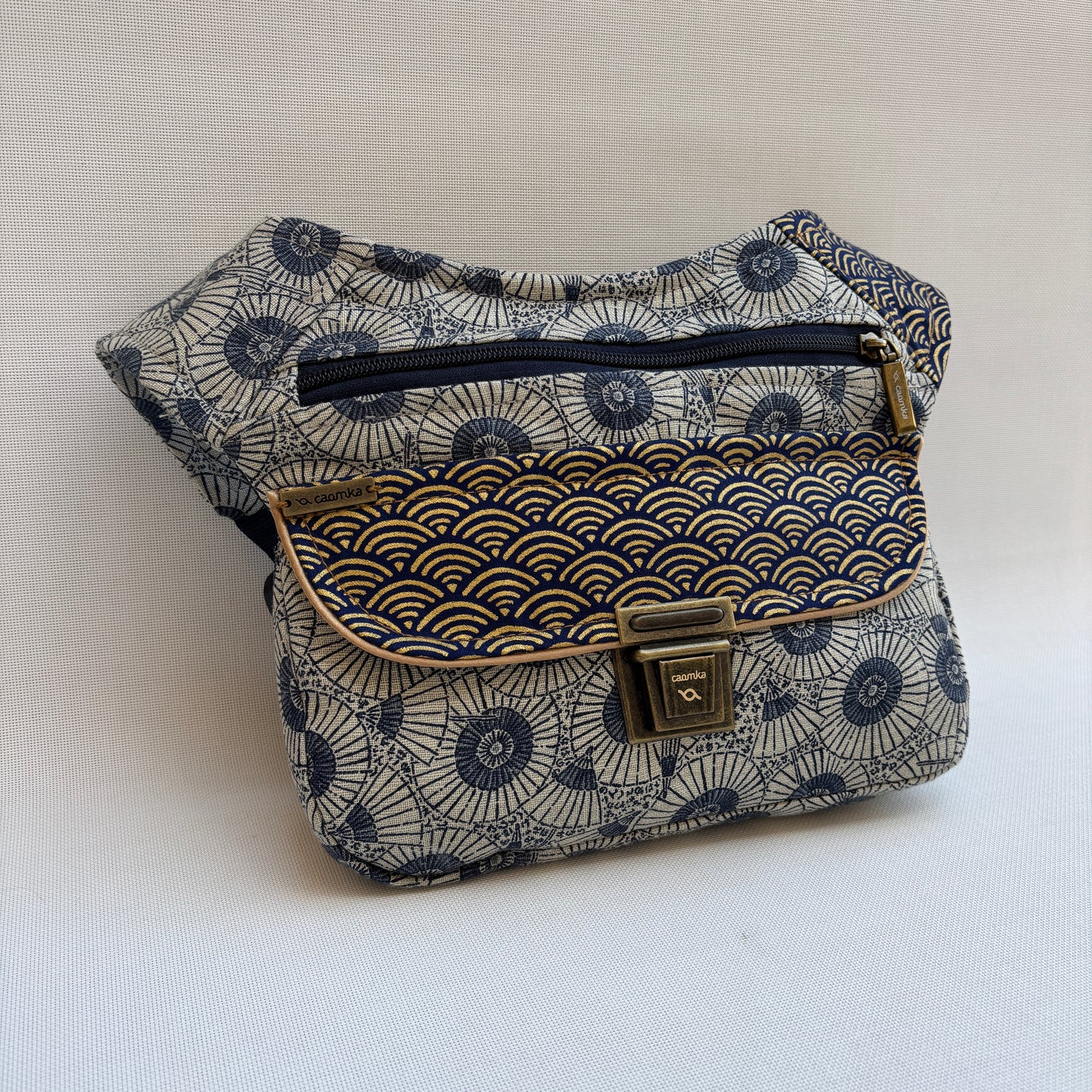 Riñonera "Special Japanese Waves Old" + Bolsillo trasero · Pieza Única Núm. 17458
