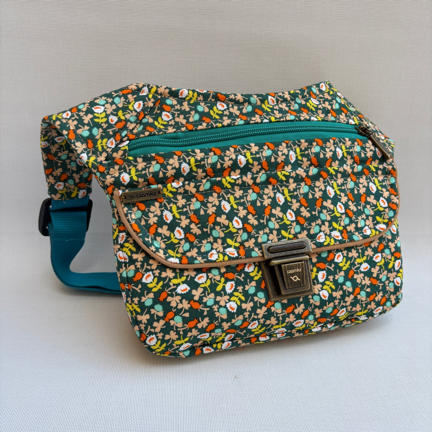 Spezielle Weltkarte + Gesäßtasche Einzelstück Nr. 11951