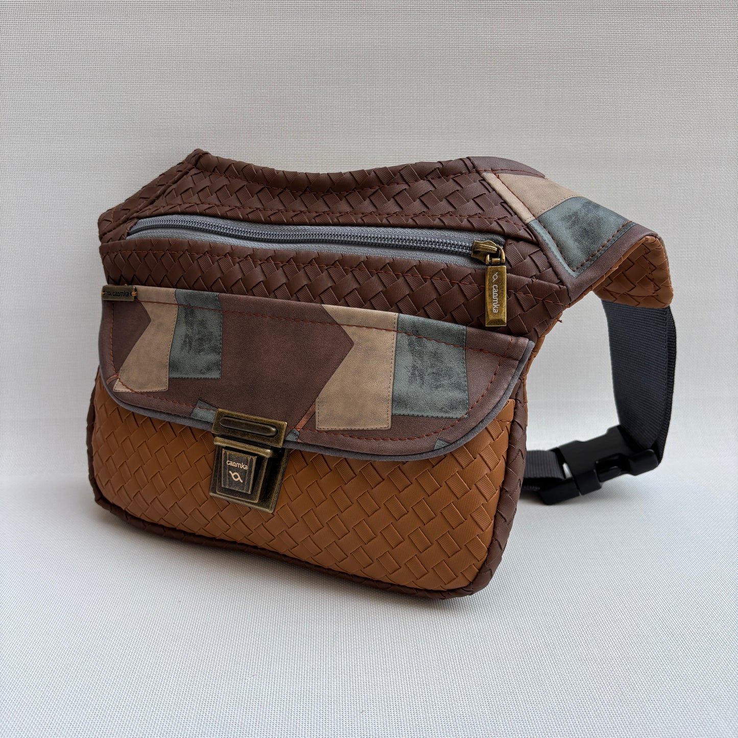 Riñonera "Special GeoWeave Terracotta" + Bolsillo trasero · Polipiel · Pieza Única Núm. 18232