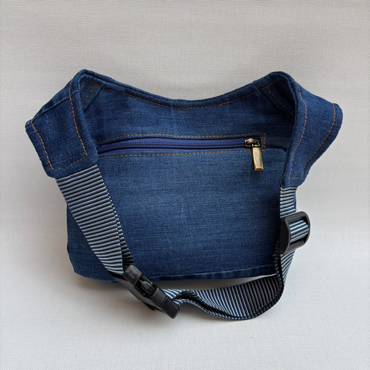 Riñonera ♻️ Jeans Recycled ♻️ + Bolsillo trasero con cremallera · Pieza Única Núm. 18233