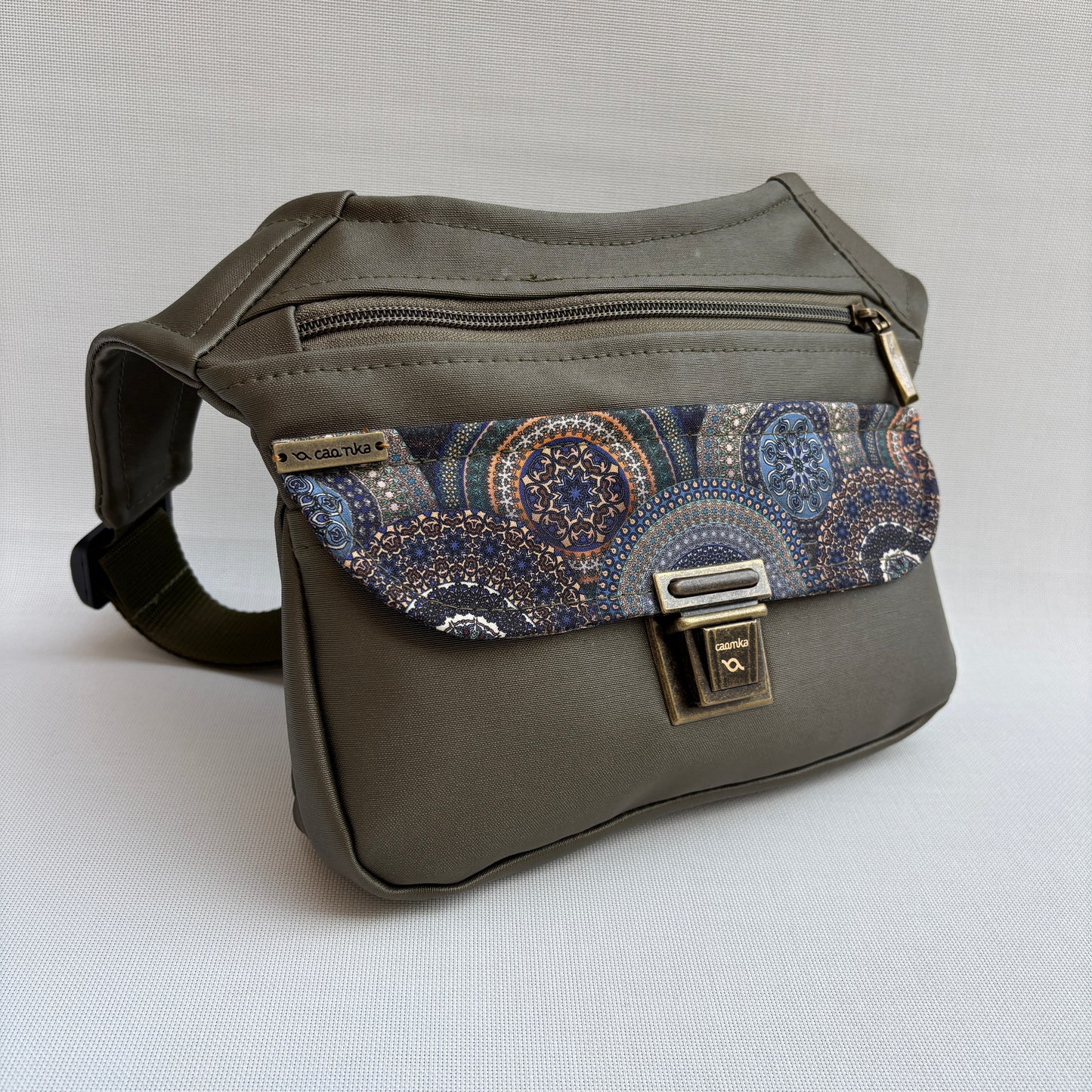 Riñonera "Special Mandalas" · Polipiel · Pieza única Núm. 18240