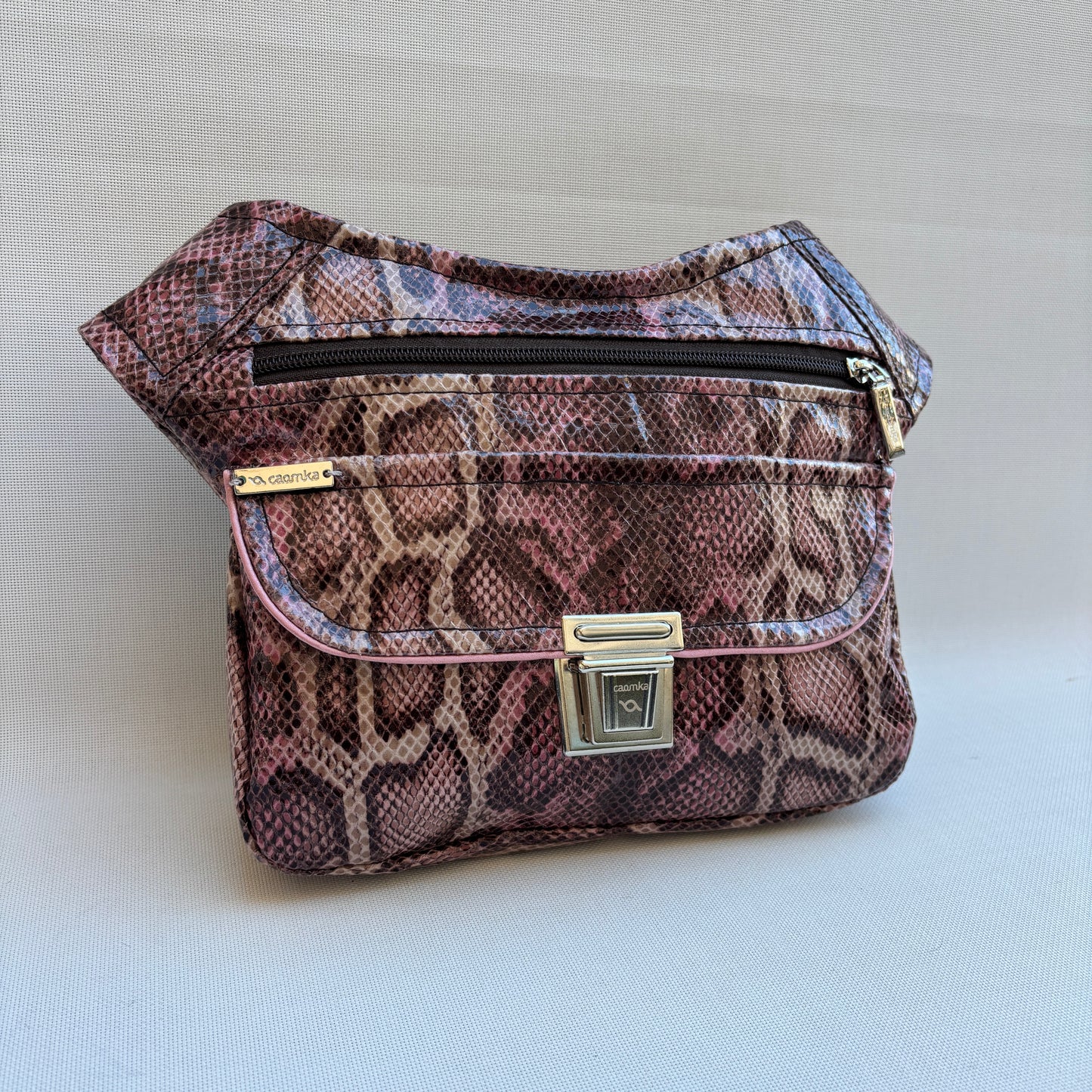 Riñonera "Special Animal Print" · Polipiel · Pieza Exclusiva Núm. 18990