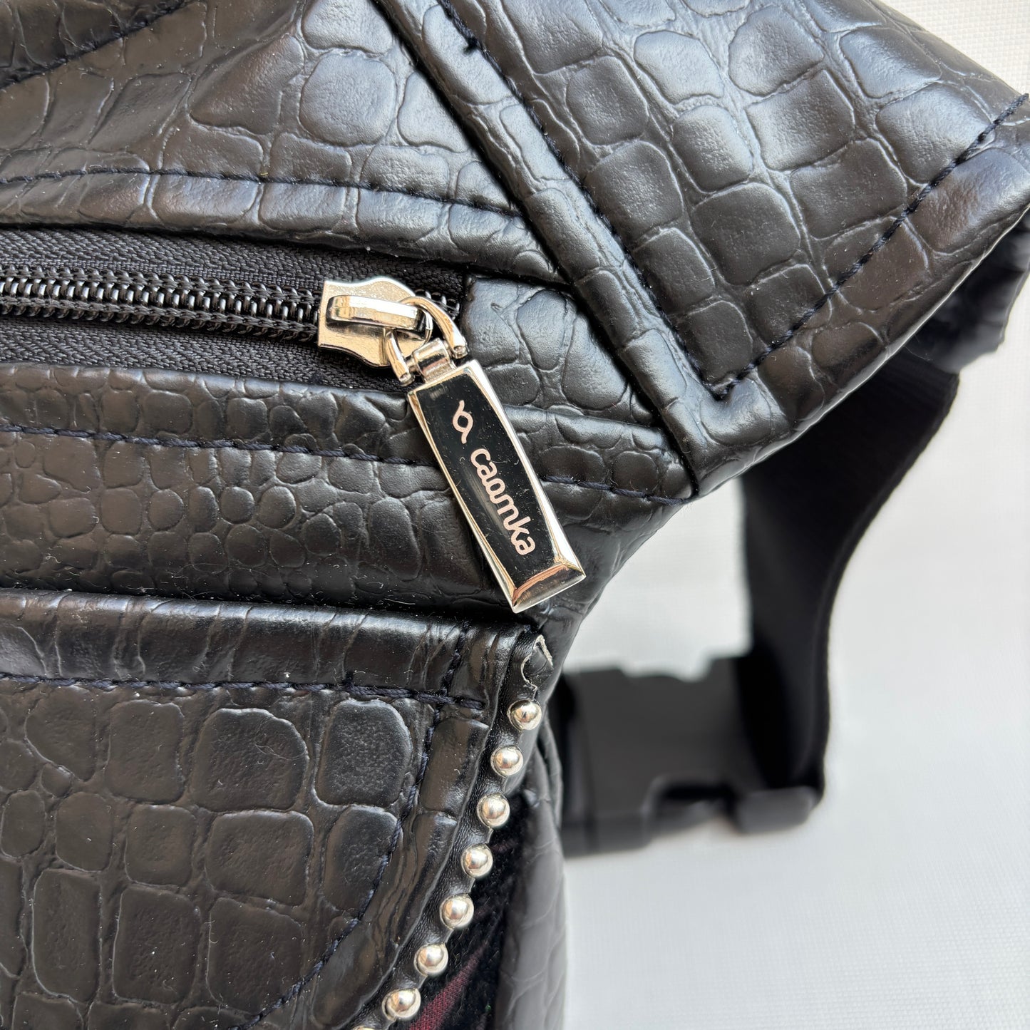 Riñonera "Special Belvet Nigth" · Polipiel · Pieza única Núm. 18236