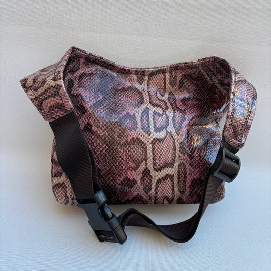 Riñonera "Special Animal Print" · Polipiel · Pieza Exclusiva Núm. 18990