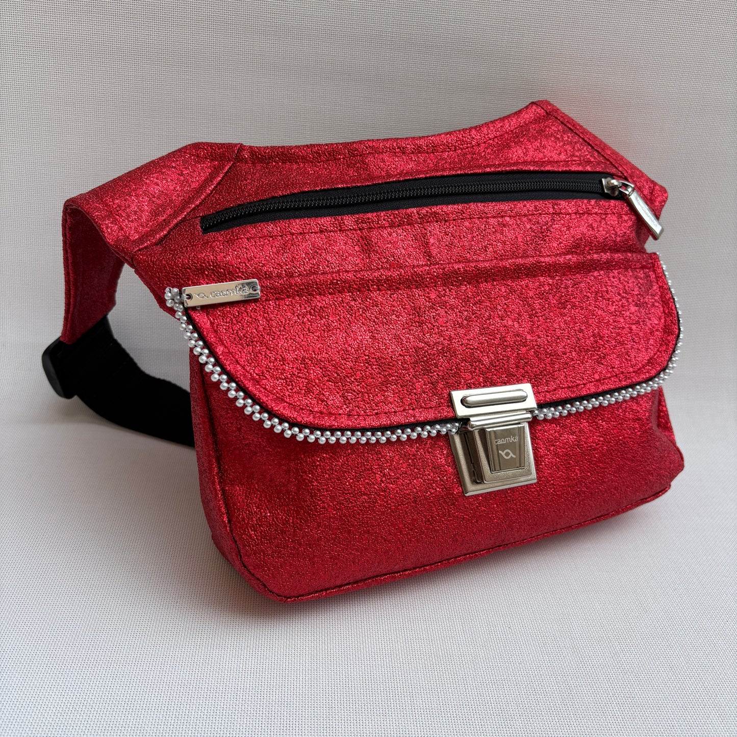 Riñonera "Party The Woman in Red" + Bolsillo trasero · Polipiel · Pieza Única Núm. 18235