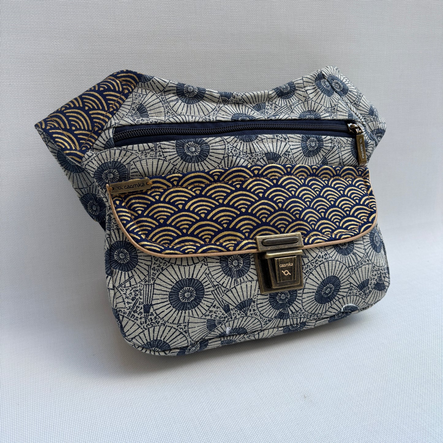 Pack Riñonera + 3 Pulseras "Special Japanese Waves Top" +  Bolsillo trasero · Pieza Única Núm. 17518