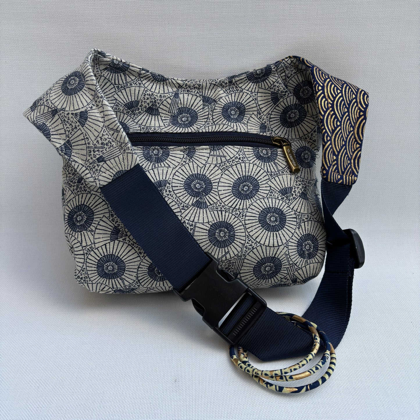 Pack Riñonera + 3 Pulseras "Special Japanese Waves Top" +  Bolsillo trasero · Pieza Única Núm. 17518