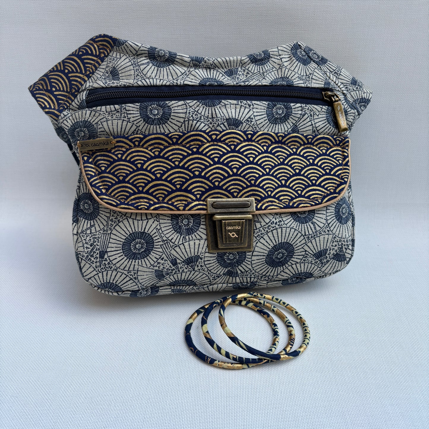 Pack Riñonera + 3 Pulseras "Special Japanese Waves Top" +  Bolsillo trasero · Pieza Única Núm. 17518