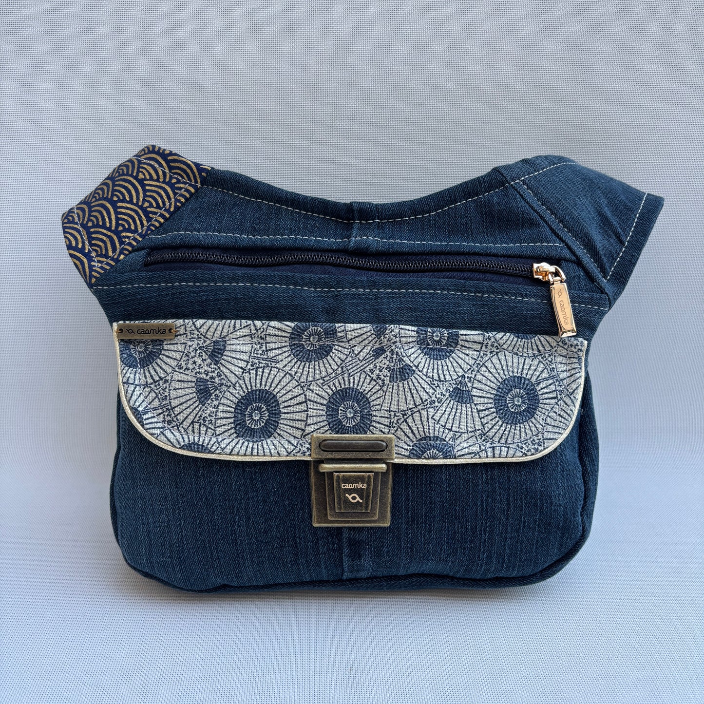 Riñonera "Japanese Top" ♻️ Jeans Recycled ♻️ · Pieza Única Núm. 17548