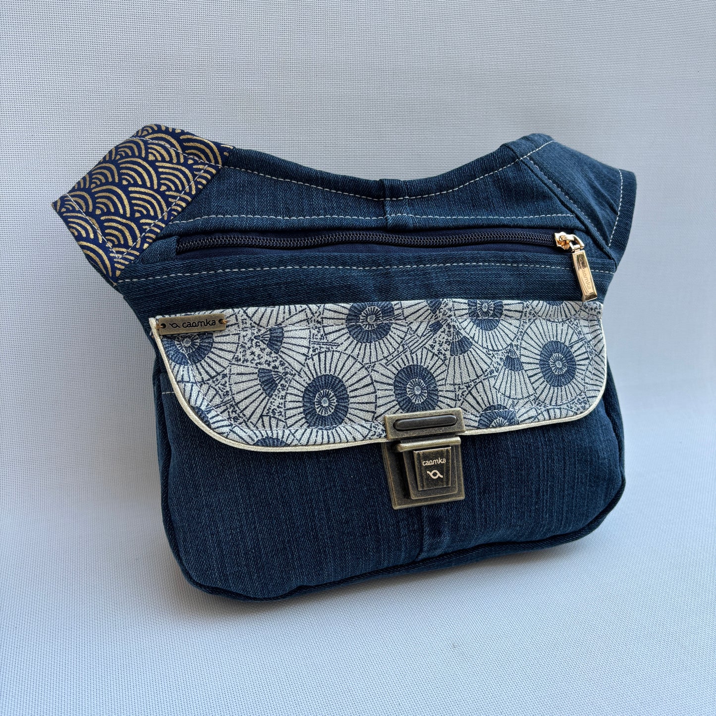 Riñonera "Japanese Top" ♻️ Jeans Recycled ♻️ · Pieza Única Núm. 17548