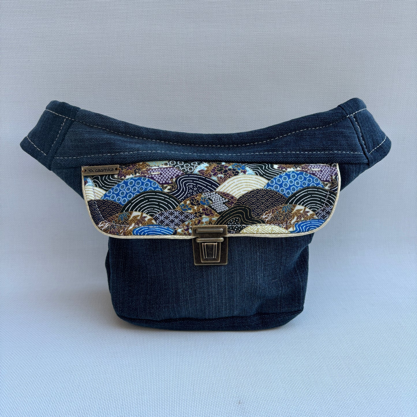 Riñonera Japanese Mini Jeans Recycled ♻️ + Bolsillo trasero extra con cremallera · Pieza Única Núm. 17549