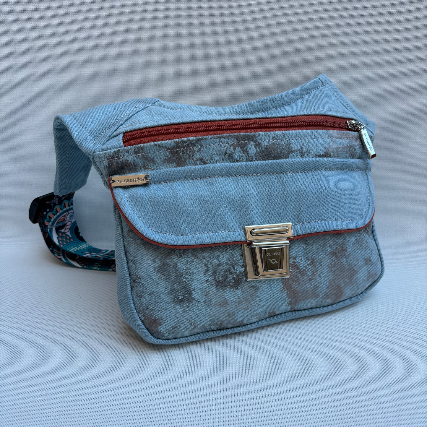 Special Jeans Silvered · Pieza Única Núm. 15921