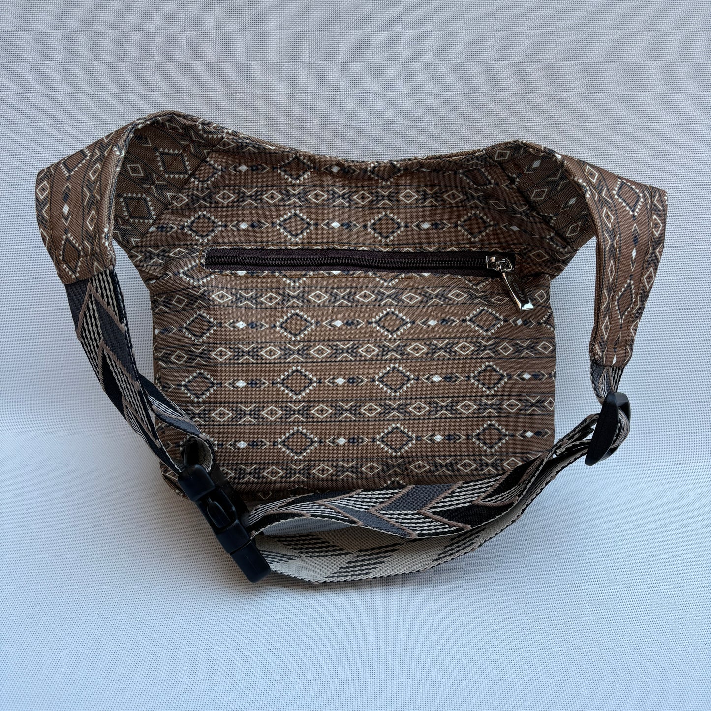 Special Etnical Top + Bolsillo trasero · Impermeable · Pieza Única Núm. 16163