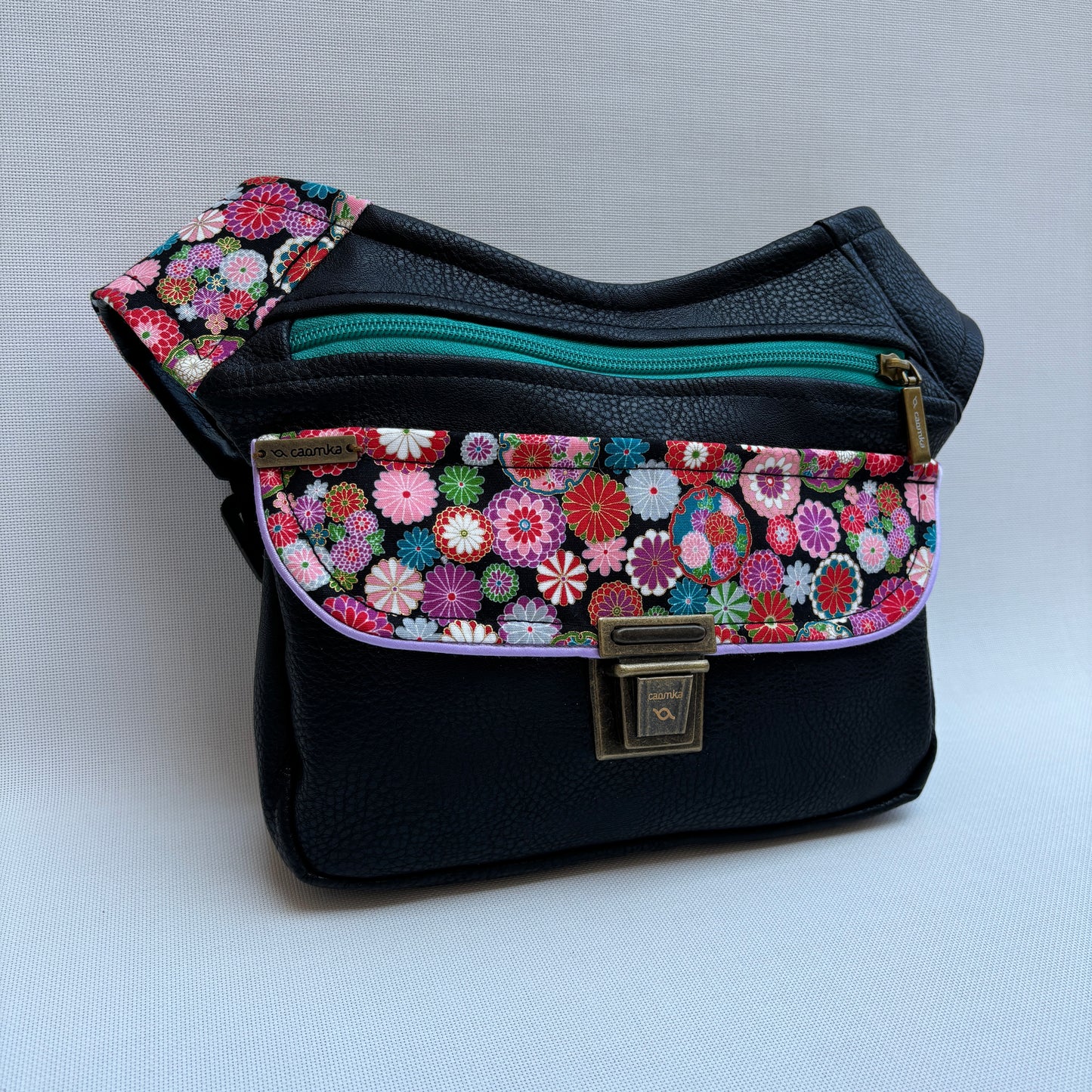 Special Japanese Mandalas · Polipiel Vegana · Pieza Única Núm. 15834