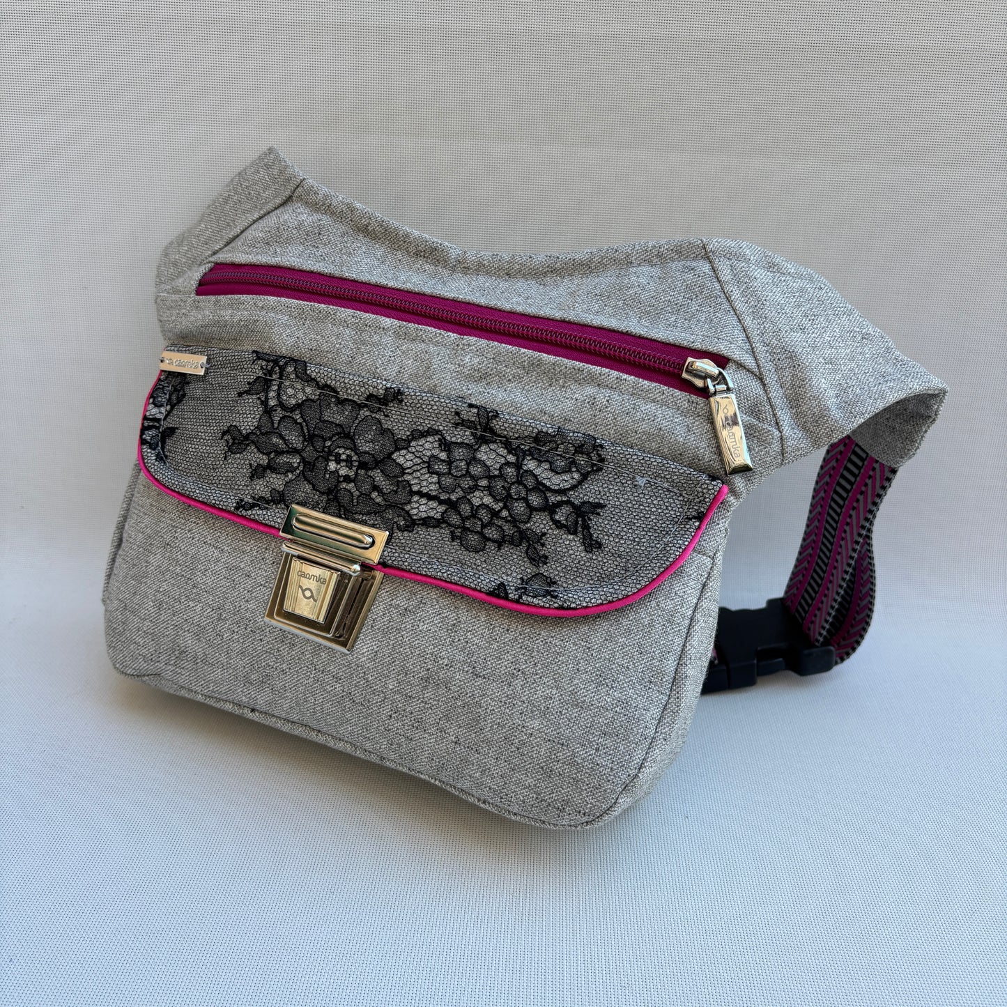 Riñonera “Fantasy Gray Top” · Pieza Única Núm. 19081