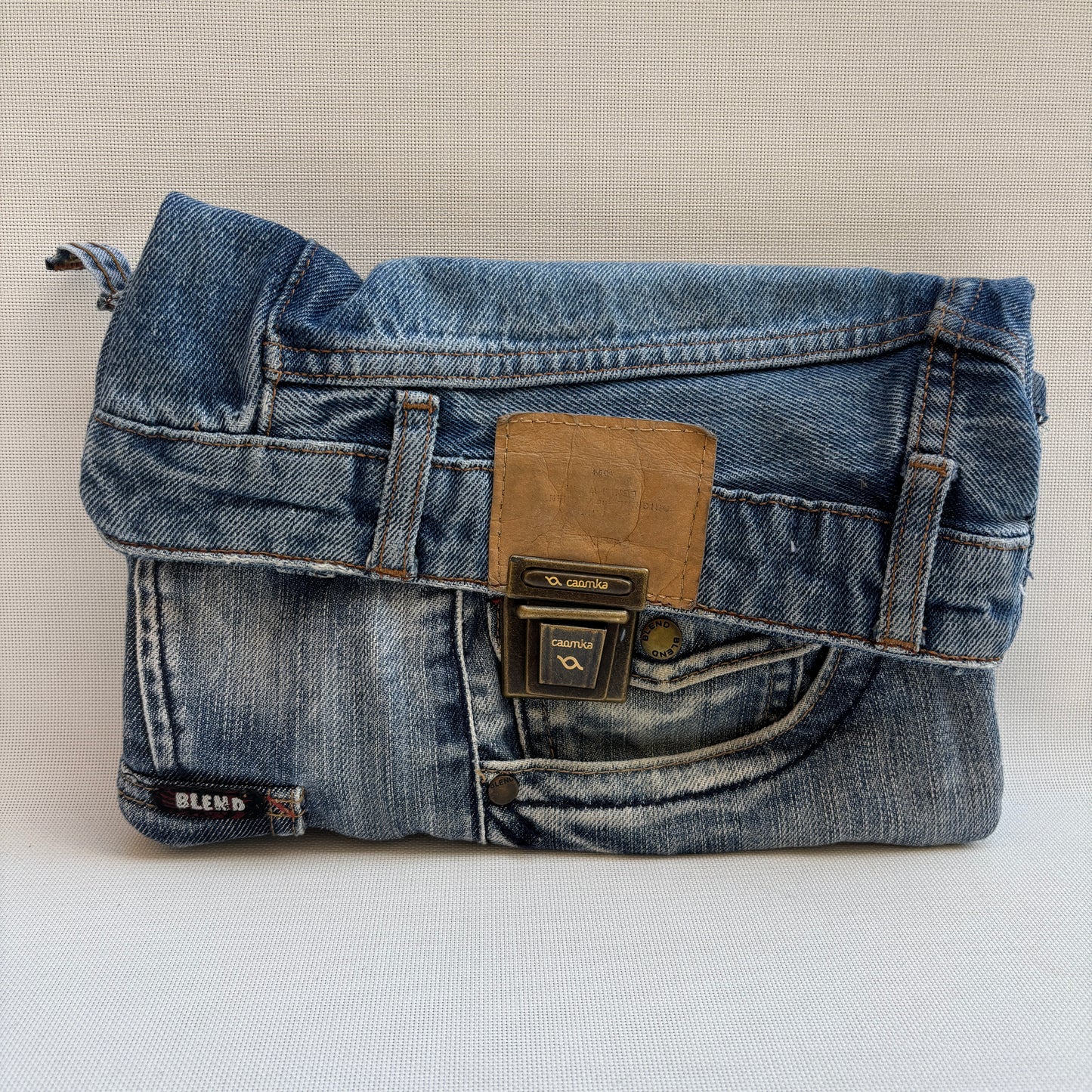 Bolso, bandolera vaquero ♻️ Jeans Recycled ♻️ · Pieza Única Núm. 17479